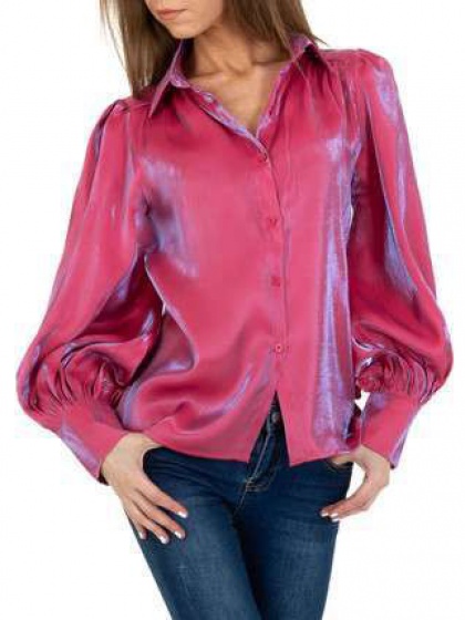 Элегантная женская блузка цвета фуксии
